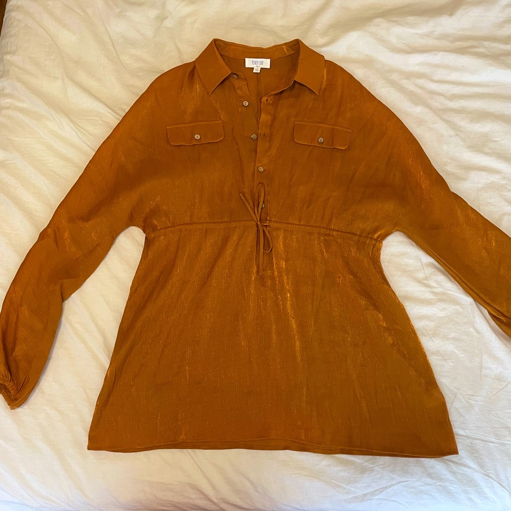 Cognac orange dress with long sleeves and front tie